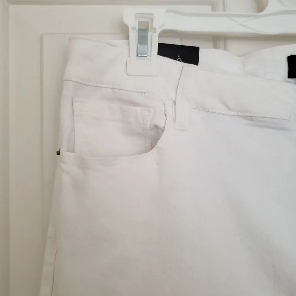 Nanette Lepore‎ Canal Flare White Jeans Size 10/30 New with Tags